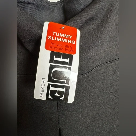 HUE Classic Black Leggings - Picture 2 of 5